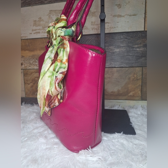 Patricia Nash Zorita Fuchsia Pink Women's Bag with Scarf Accent NWT - Picture 6 of 15